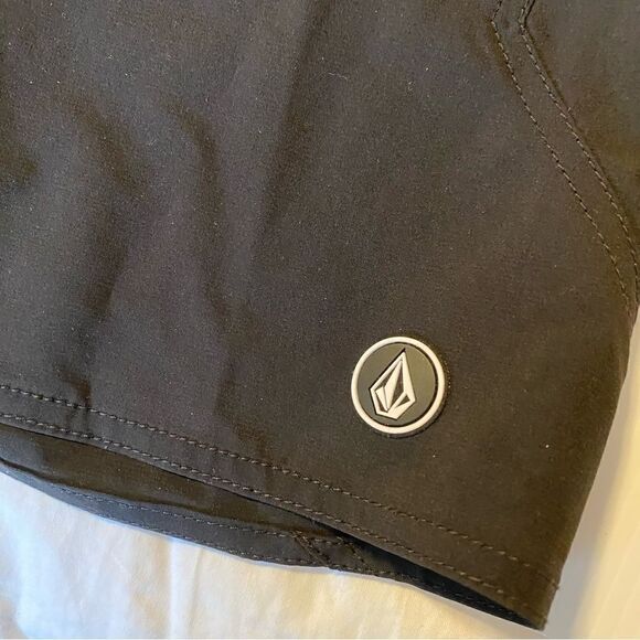 VOLCOM woman’s SIMPLY SOLID 11" TRUNKS BLACK swim board surf shorts -5 - Picture 9 of 9